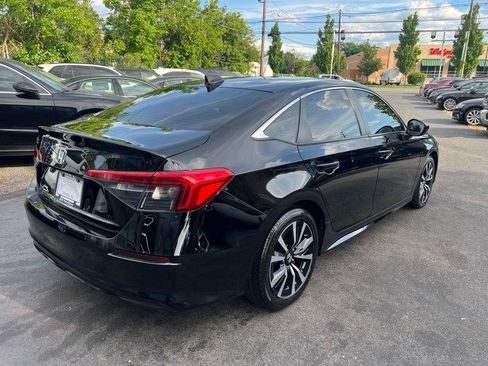 Used 2023 Honda Civic EX image 6