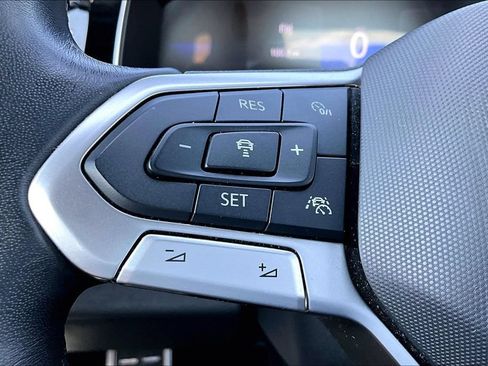 Used 2025 Volkswagen Jetta Sport FWD image 17