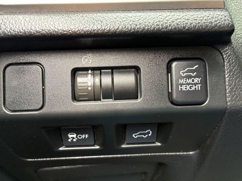 Used 2015 Subaru Forester 2.0XT Touring AWD/4WD image 11