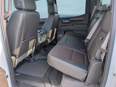 New 2026 GMC Sierra 1500 Denali w/ Denali Reserve Package image 14