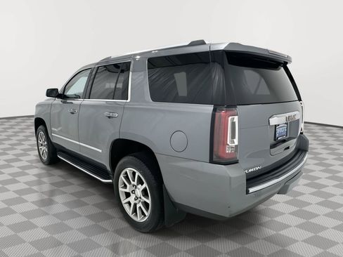 Used 2019 GMC Yukon Denali AWD/4WD image 3