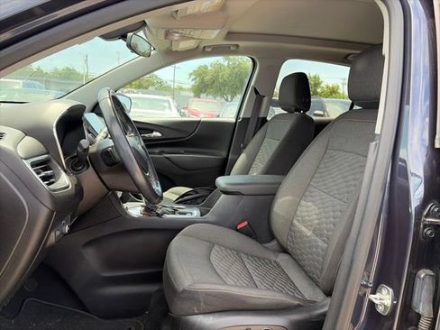 Used 2019 Chevrolet Equinox LT w/ Sun & Navigation Package FWD image 13