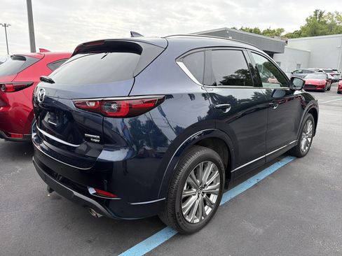 Used 2023 MAZDA CX-5 Signature AWD/4WD image 6