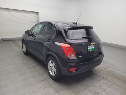 Used 2020 Chevrolet Trax LS w/ Tint and Cruise Package FWD image 5