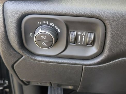 New 2026 RAM 3500 Laramie AWD/4WD image 14