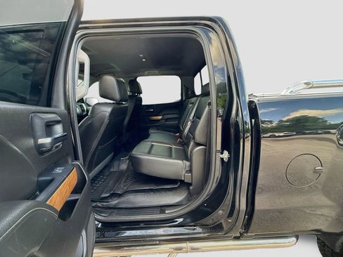 Used 2018 Chevrolet Silverado 2500 LTZ w/ LTZ Plus Package AWD/4WD image 24
