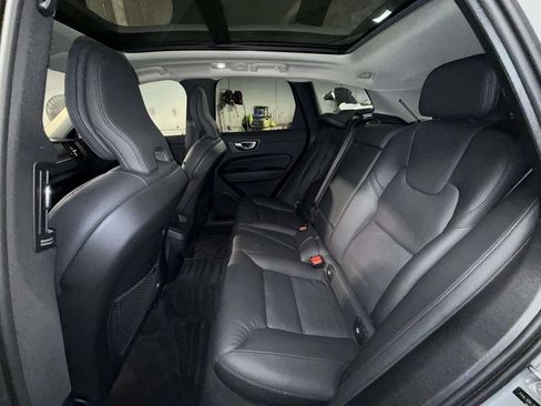 Used 2024 Volvo XC60 B5 Plus w/ Climate Package AWD/4WD image 19
