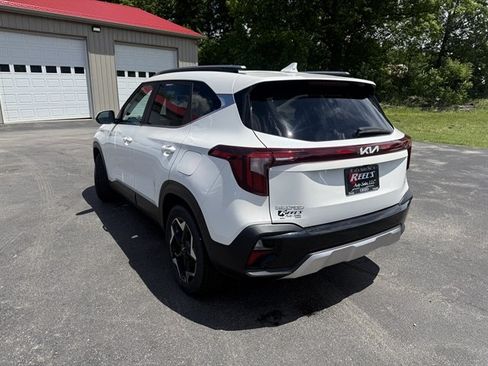 Used 2024 Kia Seltos EX AWD/4WD image 27