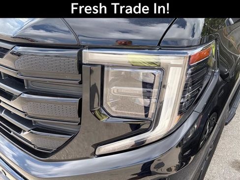 Certified 2024 GMC Sierra 1500 Elevation w/ Elevation Premium Package image 4