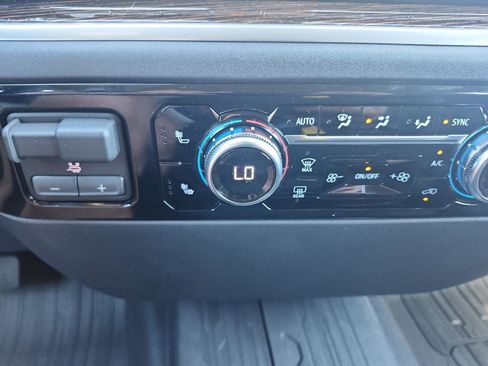 New 2026 GMC Sierra 1500 Elevation AWD/4WD image 16