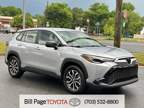 Used 2025 Toyota Corolla Cross AWD Hybrid image 1
