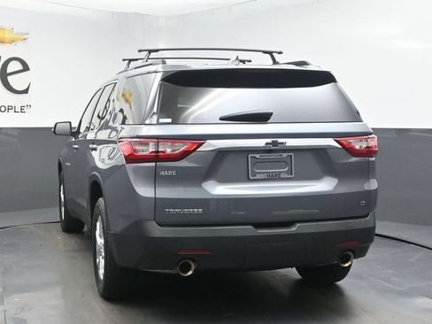 Used 2021 Chevrolet Traverse LT FWD image 54