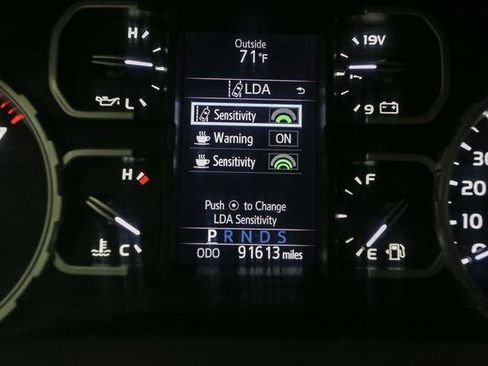 Used 2020 Toyota Tundra SR5 image 35