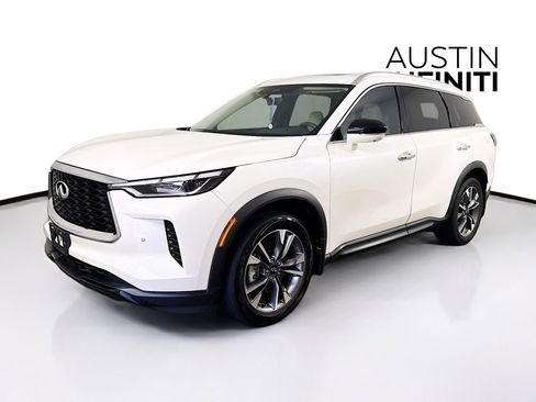 Certified 2023 INFINITI QX60 Luxe w/ Cargo Package AWD/4WD image 4