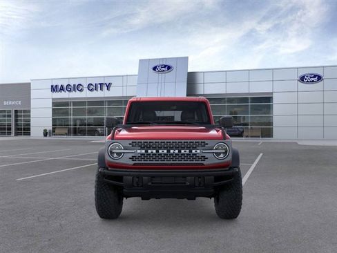 New 2025 Ford Bronco Badlands w/ Sasquatch Package image 6