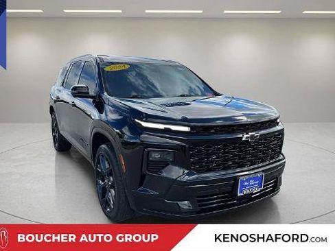 Used 2024 Chevrolet Traverse RS AWD/4WD image 3