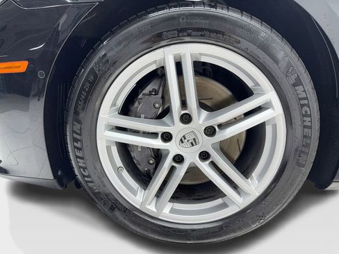 Used 2025 Porsche Panamera w/ Premium Package image 45