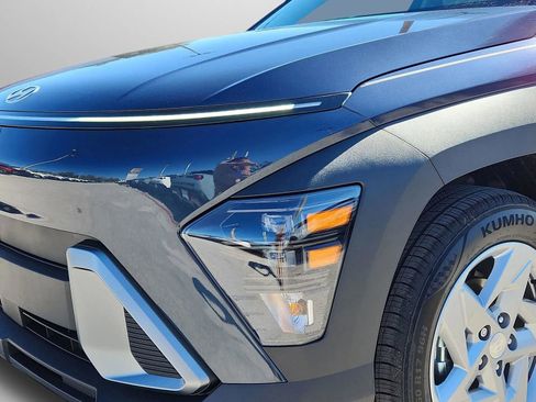 New 2026 Hyundai Kona SE image 6
