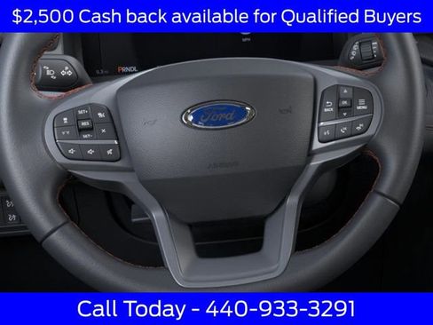 New 2026 Ford Explorer Active w/ Active Comfort Package image 13
