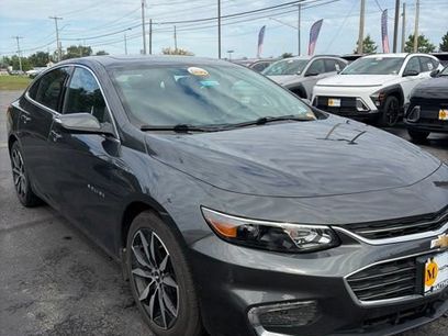 Used 2018 Chevrolet Malibu LT w/ Leather Package