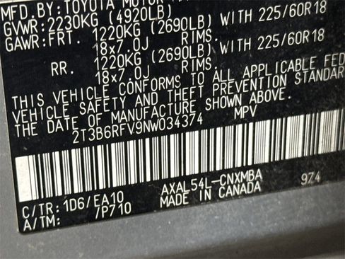 Used 2022 Toyota RAV4 XLE Premium image 28