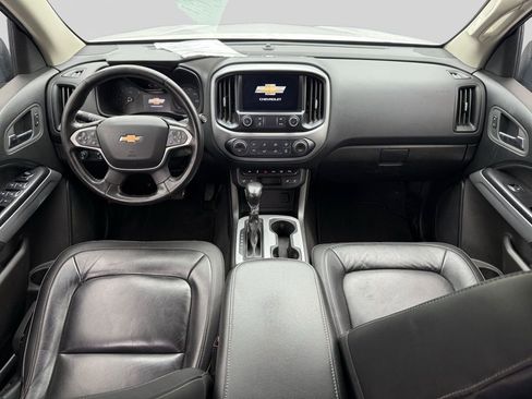 Used 2022 Chevrolet Colorado LT w/ Luxury Package AWD/4WD image 17