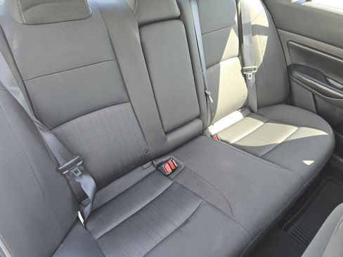 Used 2024 Nissan Altima 2.5 S image 18