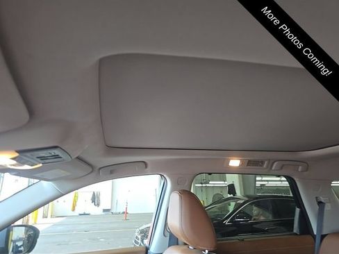Used 2023 Nissan Pathfinder Platinum AWD/4WD image 8