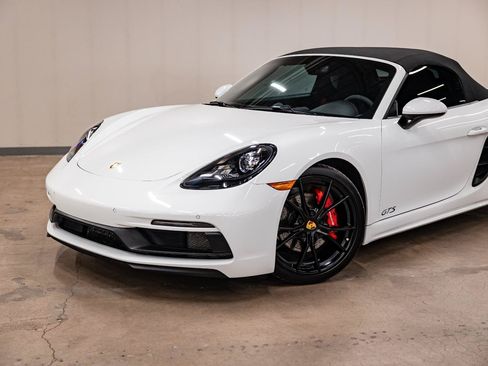 Used 2018 Porsche 718 Boxster GTS RWD image 24