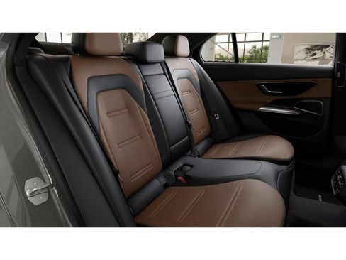 New 2027 Mercedes-Benz E 53 AMG e 4MATIC Sedan image 5