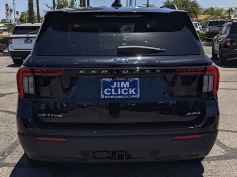 New 2026 Ford Explorer Active AWD/4WD image 3