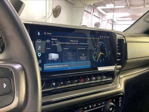 Used 2026 Chevrolet Silverado 2500 ZR2 AWD/4WD image 23