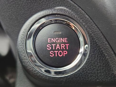 Used 2025 Subaru Forester Touring AWD/4WD image 10