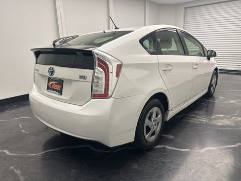 Used 2012 Toyota Prius Two image 3