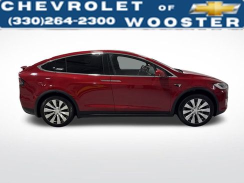 Used 2019 Tesla Model X image 6