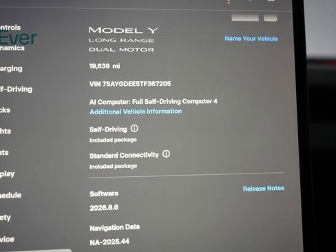 Used 2026 Tesla Model Y Long Range AWD/4WD image 7