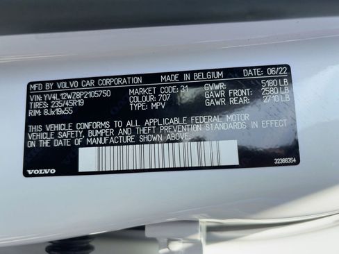 Certified 2023 Volvo V60 B5 Cross Country Plus image 19