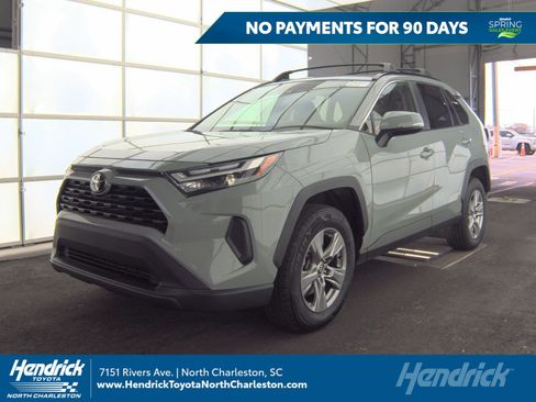 Used 2023 Toyota RAV4 XLE w/ Convenience Package FWD image 1