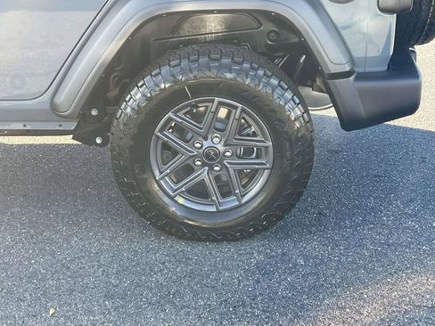 New 2026 Jeep Wrangler Unlimited Sport AWD/4WD image 11