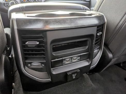 Used 2020 RAM 1500 Big Horn AWD/4WD image 14