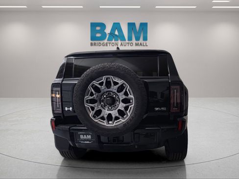 New 2024 GMC Hummer EV 3X w/ LPO, Illumination Package AWD/4WD image 6
