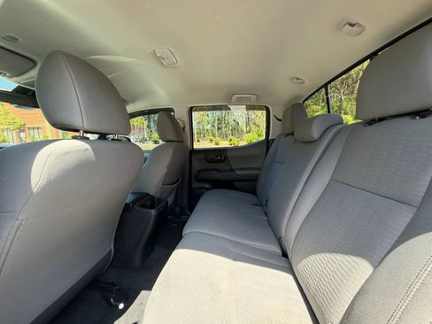 Used 2019 Toyota Tacoma SR w/ SR Convenience Package RWD image 18