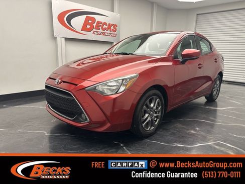 Used 2020 Toyota Yaris LE image 1