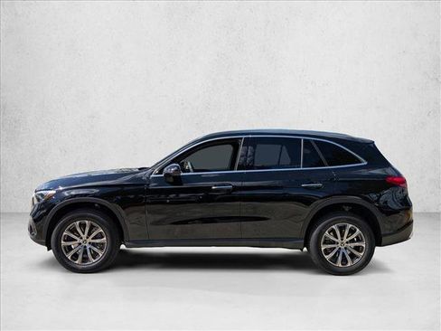 Used 2026 Mercedes-Benz GLC 300 image 5