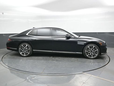 Used 2023 Genesis G90 3.5T AWD/4WD image 4