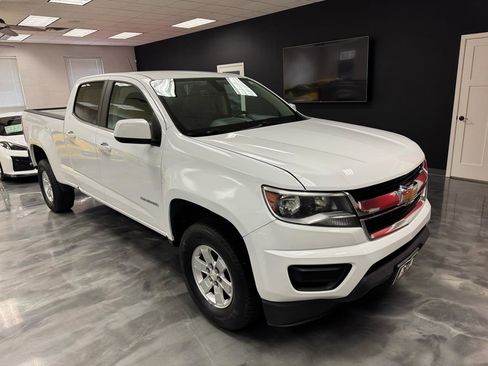 Used 2017 Chevrolet Colorado W/T w/ WT Convenience Package image 3