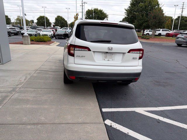 Used 2022 Honda Pilot Sport image 4