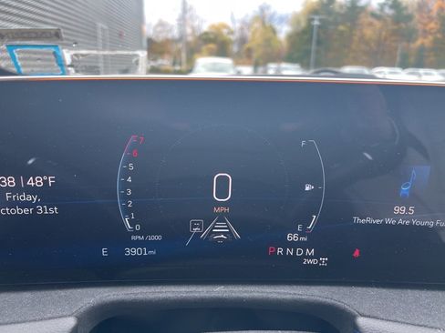 Used 2025 Cadillac XT4 Sport image 61