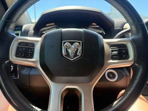 Used 2014 RAM 2500 Laramie w/ Convenience Group AWD/4WD image 21