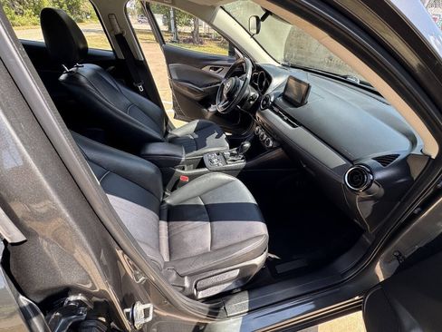 Used 2019 MAZDA CX-3 Touring w/ Touring I-ACTIVSENSE Package FWD image 13